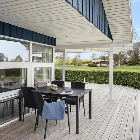 3 Bedroom Amazing In * Tranekaer