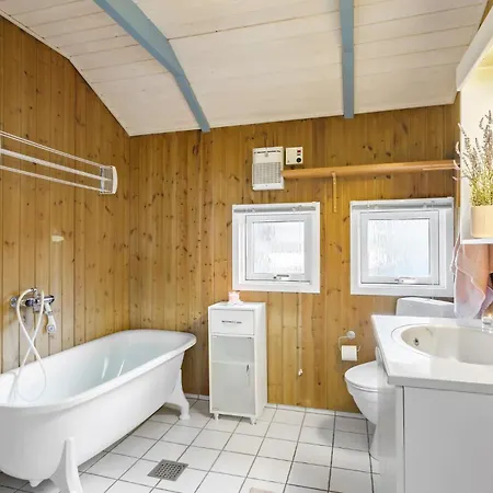 3 Bedroom Amazing In * Tranekaer