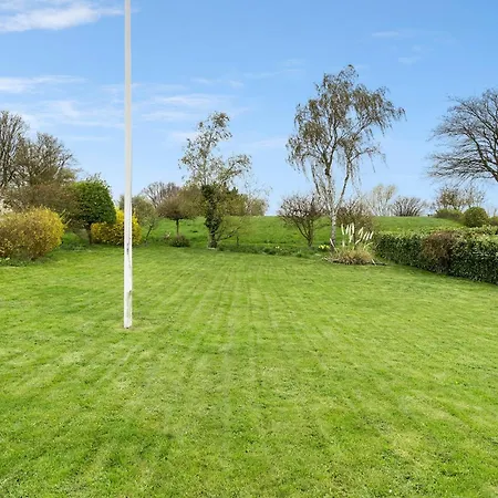 3 Bedroom Amazing In Σπίτι διακοπών *